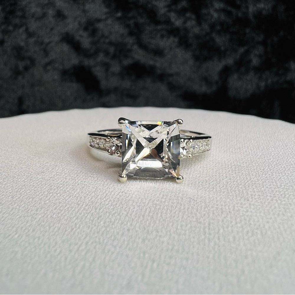 Sterling Silver Swarovski Crystal Ring